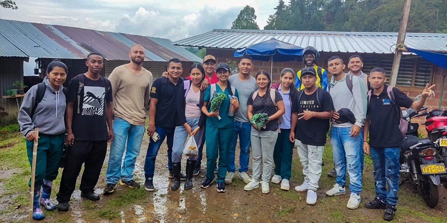 Docente impulsa aprendizaje práctico en Ingeniería Agroambiental